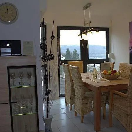 Elegante In By Interhome シャルケンメーレン