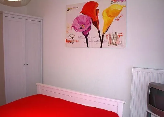 Elegante In By Interhome Schalkenmehren